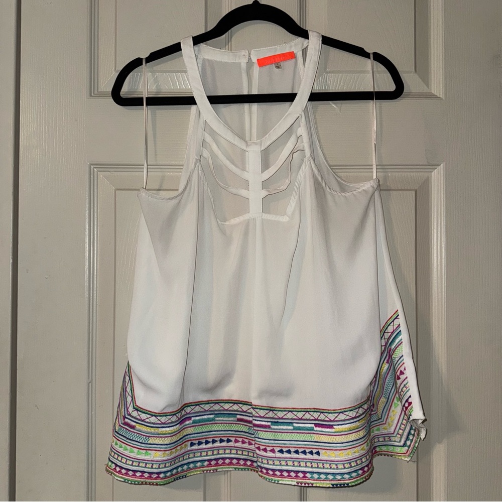 Lulumari White Top with Colorful Geometric Trim